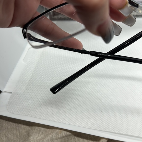 VERSACE - Picture 6 of 7